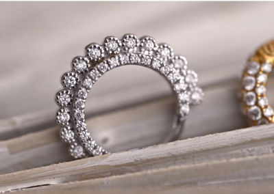 Inky & Stretchy Piercing